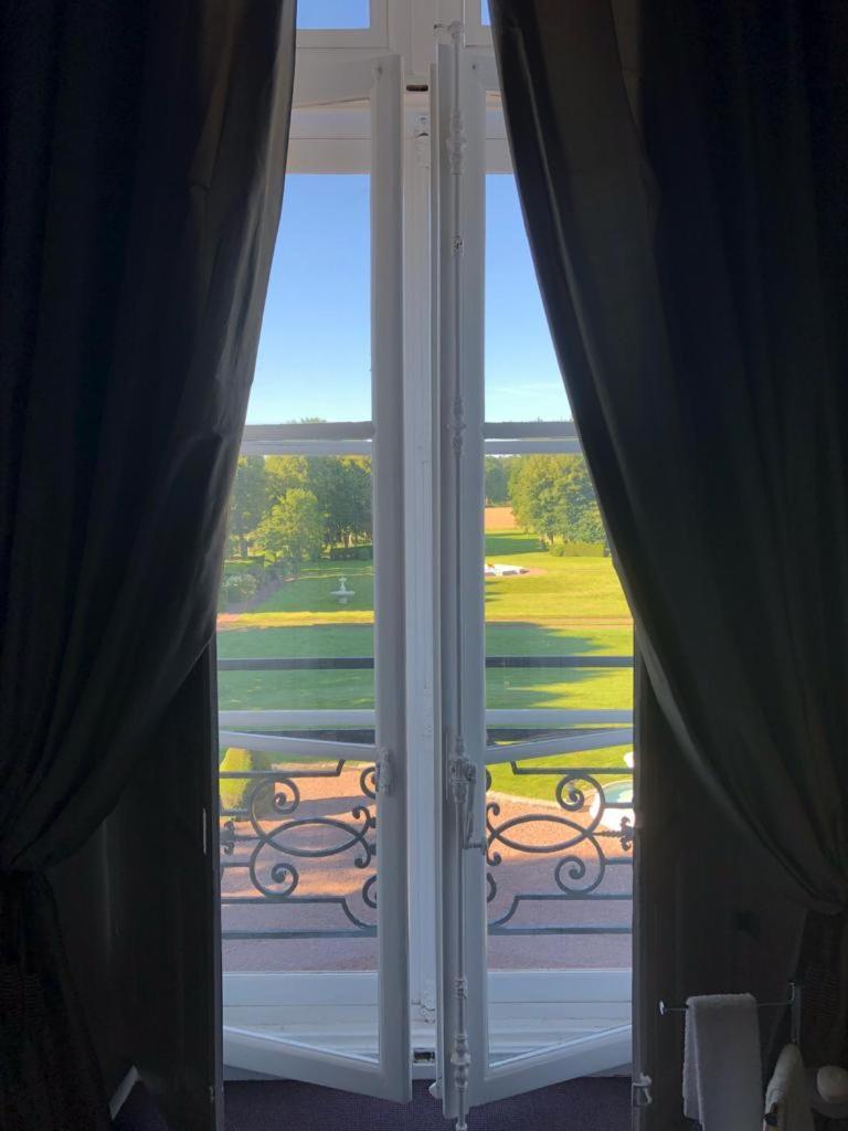 Le Chateau Des Reves De La Ferte Fresnel Room photo